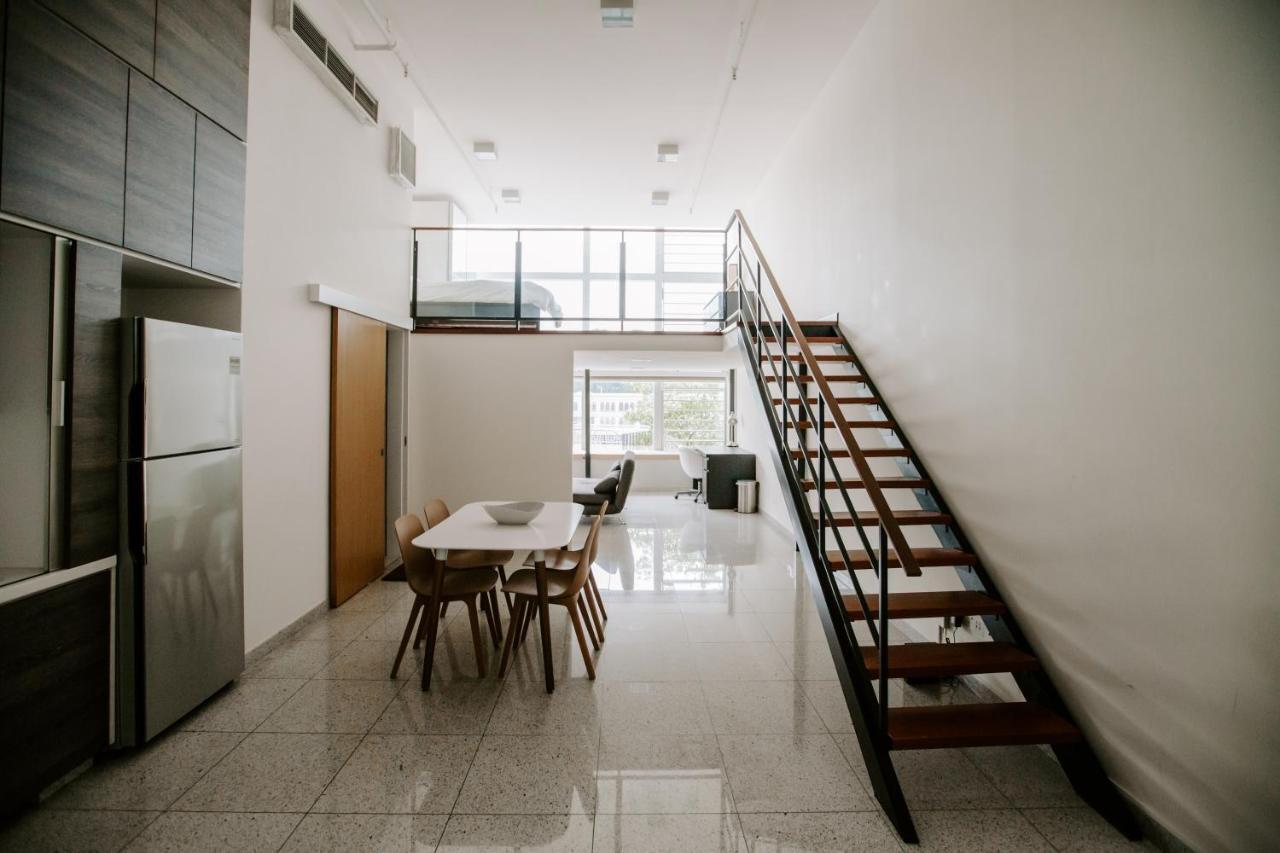Cayden Riverfront Residences Singapura